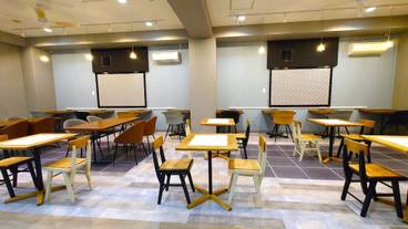 朝食スペース / 17