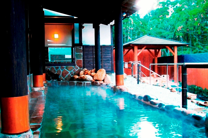 パオ風ハウスがユニーク！空港から徒歩1分の便利なお宿3437633