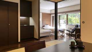 デラックス和洋室　タイプＣ（内湯付き/ 定員2〜4名/ チェックイン18時まで / 最終夕食時間19:30）