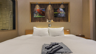 プレミアム ルーム スパ浴槽 (Shiki Suites | Kyoto Umekoji)