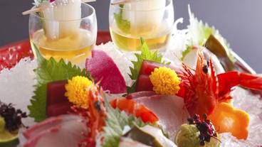 食事・飲み物 / 3