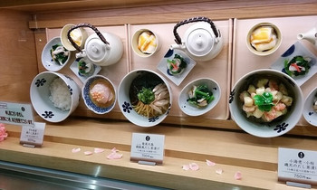 「だし茶漬け えん エキマルシェ大阪店」外観 896693 料理見本②