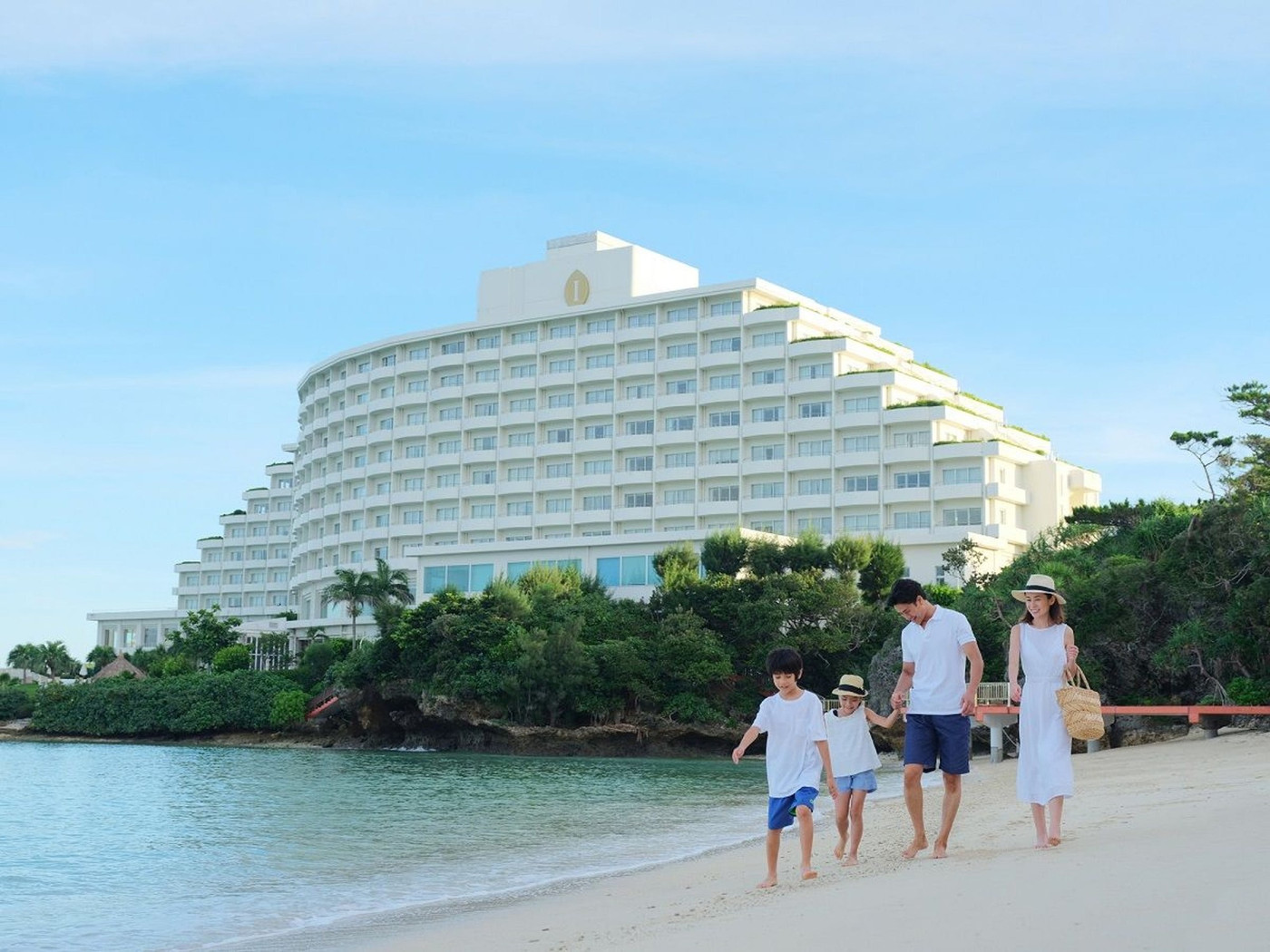 家族で沖縄のリゾートホテルを満喫♪3368286