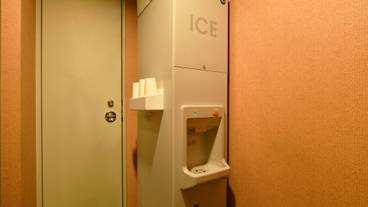 施設内の設備 / 11