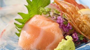 食事・飲み物 / 11