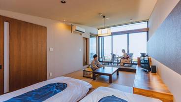 半露天風呂付客室　客室内 / 4