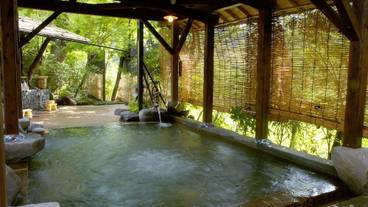 屋内スパ浴槽 / 2