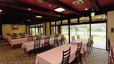 朝食スペース / 15