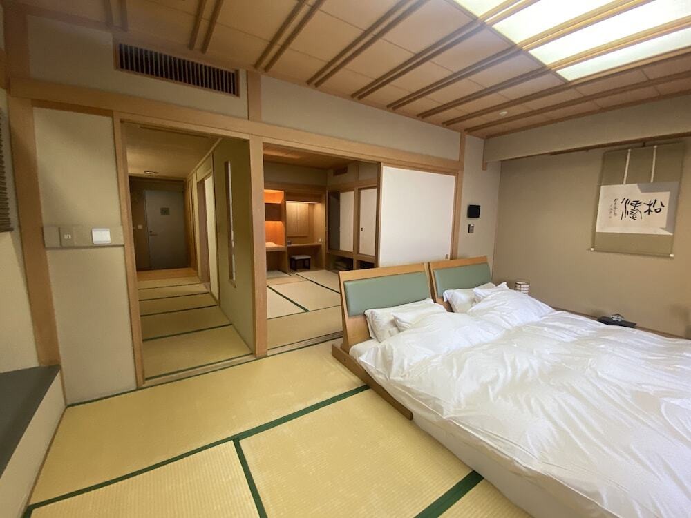 VIPも愛した老舗宿で美食を堪能4237990