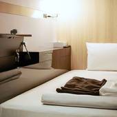 ファーストキャビン西梅田（大阪府 カプセルホテル） / 4