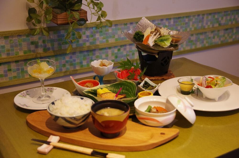 朝食
