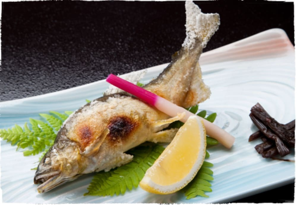 客室内のダイニングエリア