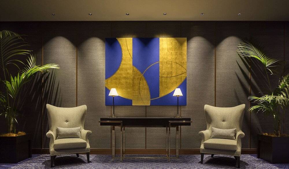 館内アート　一例 / 5