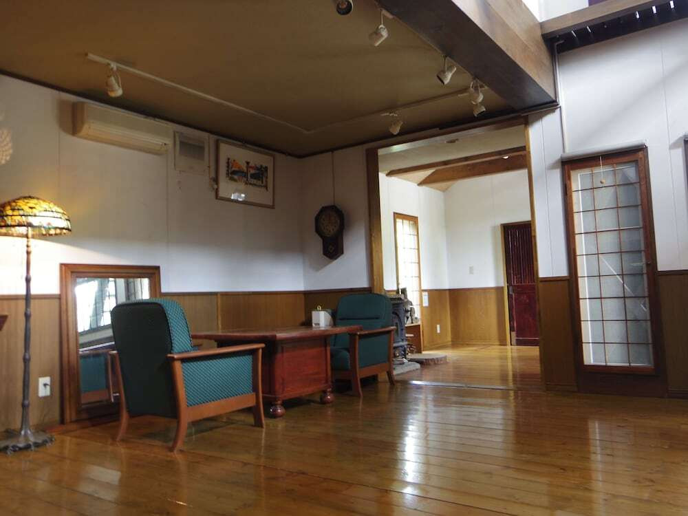 ロビー応接スペース