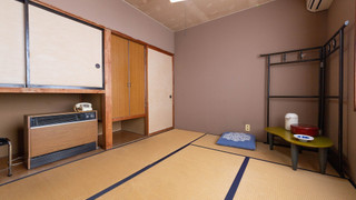 和室3名用 共用バスルーム 喫煙