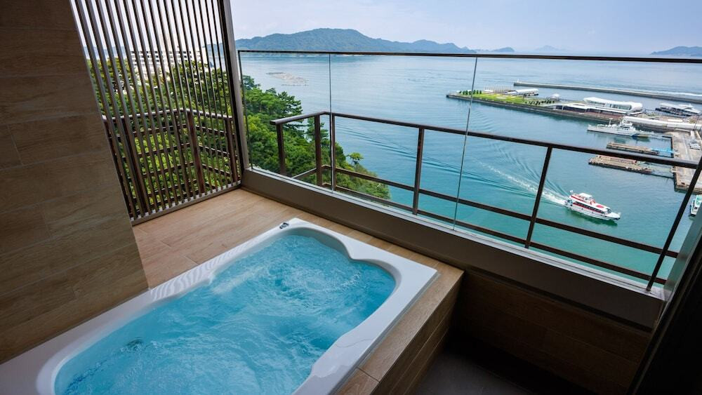 嬉春亭_和洋スイート_天空露天風呂