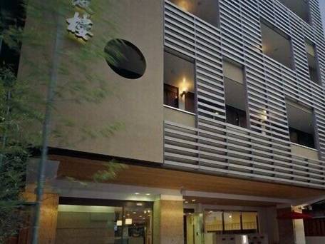 金 波 樓（旧：ホテルニュー金波楼） / 1