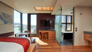 スーペリア ルーム (River)