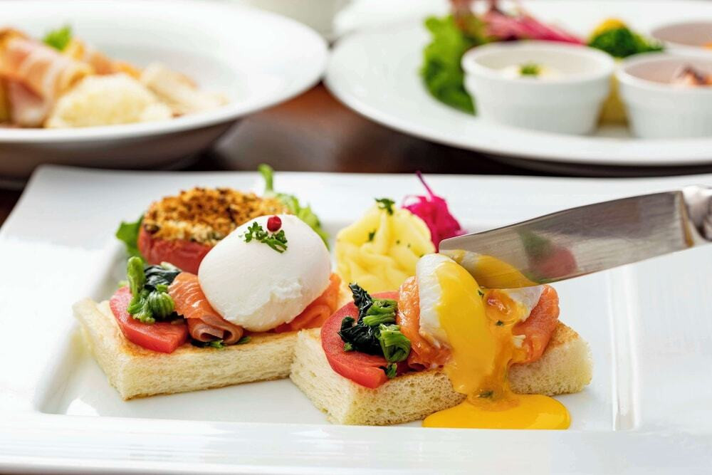 行列必至の銀座の名店のパンを、並ばず味わう贅沢4045609