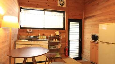 客室内のダイニングエリア / 9