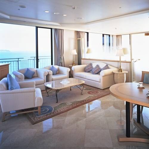 ゆったりと時を忘れる
海景色に癒される / 1