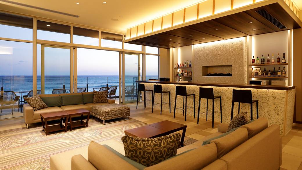 バーラウンジ フロント / 1