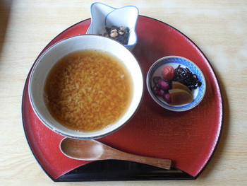 「東大寺絵馬堂茶屋」 料理 38514252 大和の茶粥
