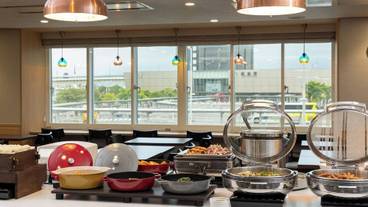 朝食ビュッフェ / 32