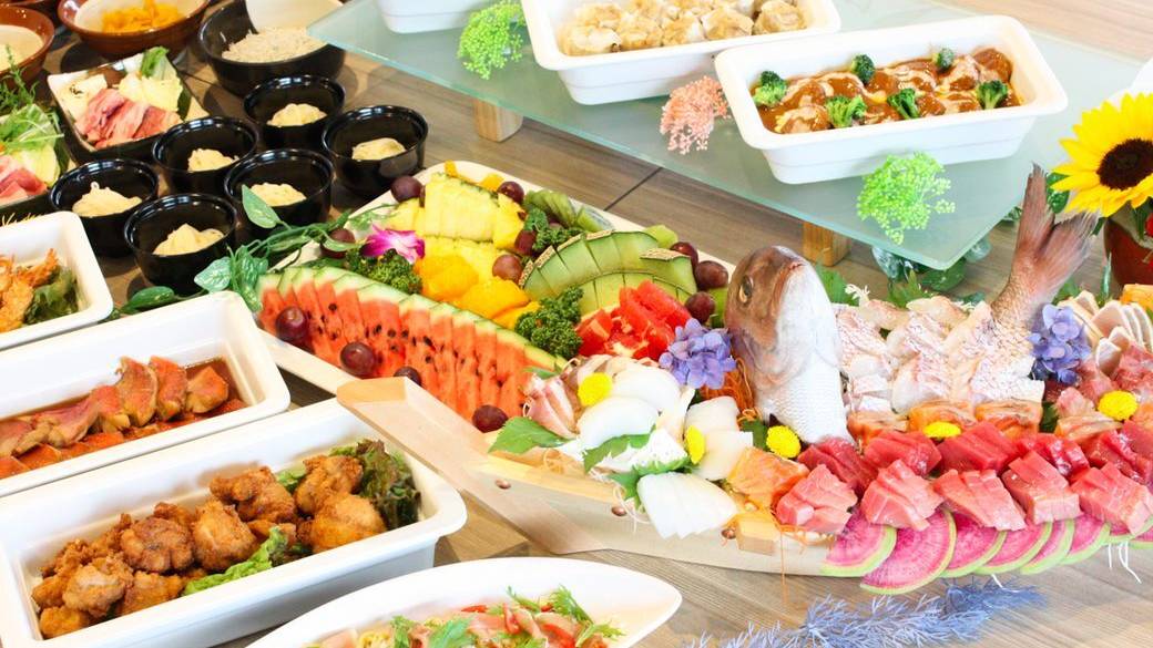 夕食バイキング一例① / 1