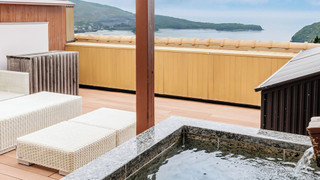 【最上階オーシャンビュー天然温泉露天風呂付】プレミアムツイン(禁煙)