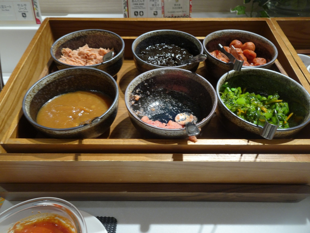 朝食