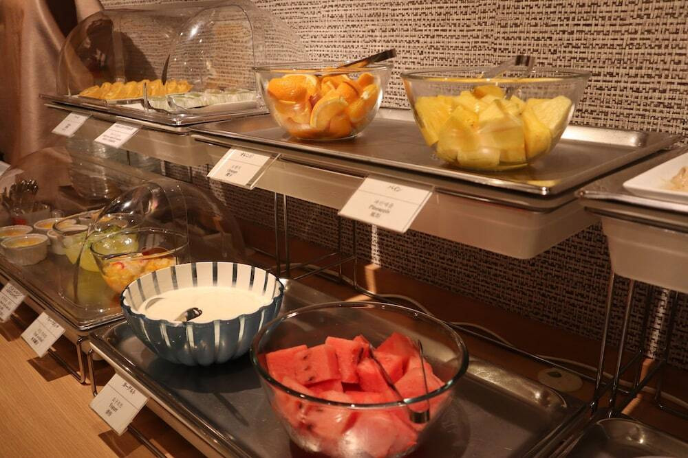 朝食ビュッフェ