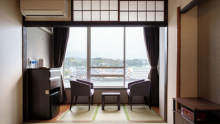 [リバービュー]スタンダード和室8畳+広縁(30sqm)