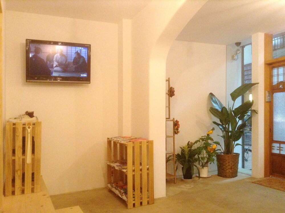 ロビーラウンジ