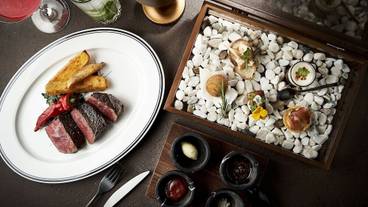 屋上テラスでの食事 / 8