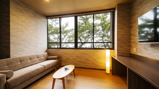 半露天風呂と洗練された和モダン [デラックス和室] 禁煙