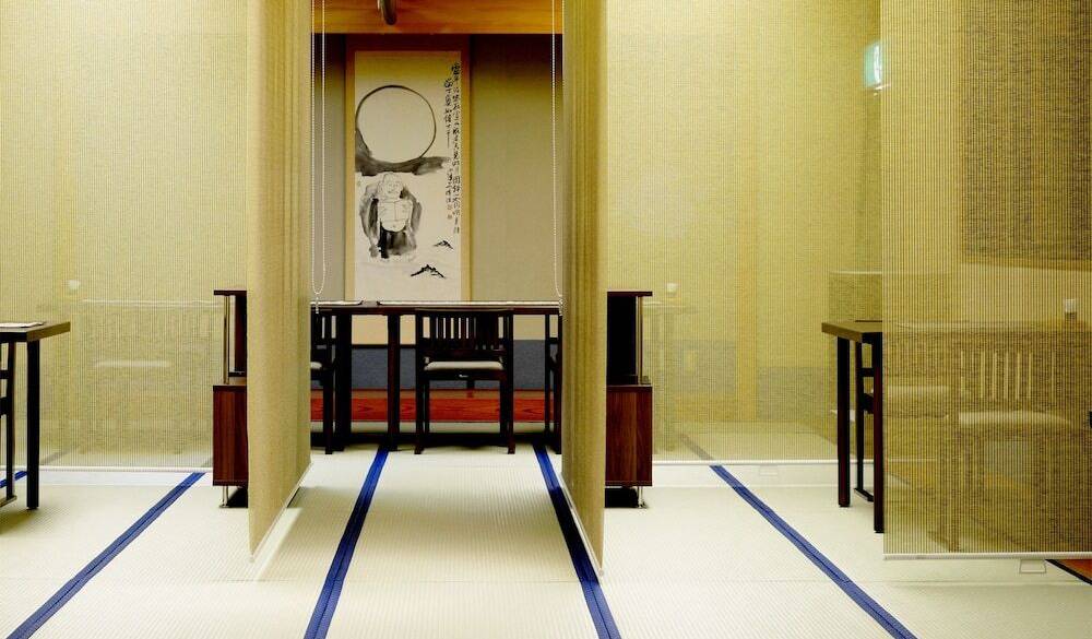 レストラン「IZUMI」 / 4