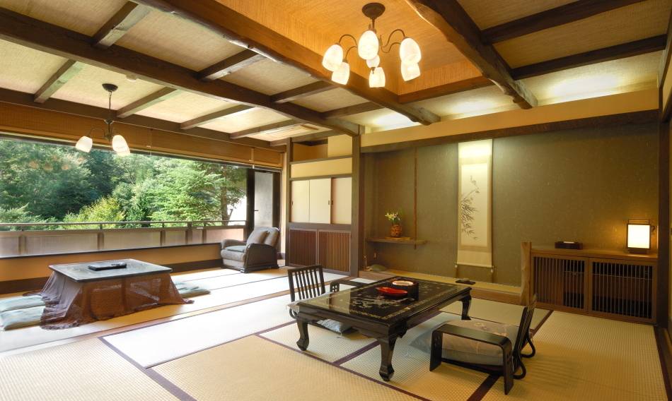 源泉かけ流し半露天風呂付和室 / 1