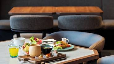 食事・飲み物 / 18