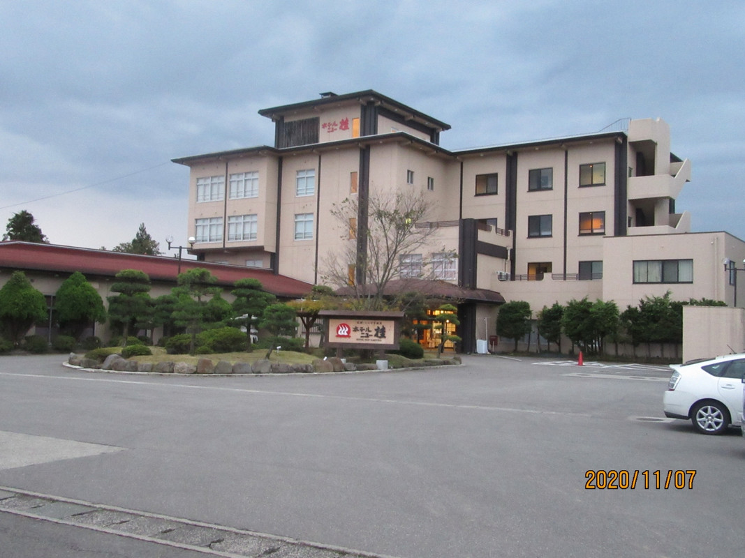 懐かしい感じのホテルです