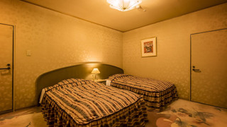 [禁煙] スイート「華扇」 内風呂あり(ガーデンビュー)