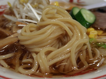 「栄屋本店」料理 1096674 コシのある麺