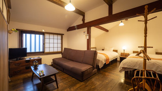 ベーシック トリプルルーム 共用バスルーム