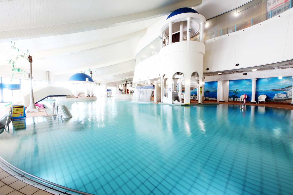 屋内ジャンボプール