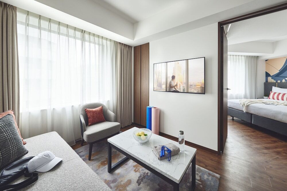 客室内のダイニングエリア