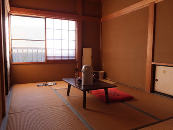 約300年続くかやぶき屋根の民宿で、タイムスリップ気分を満喫♪4249720