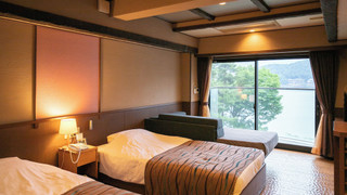 [東館]露天風呂付客室コンフォート　河口湖側　４名定員