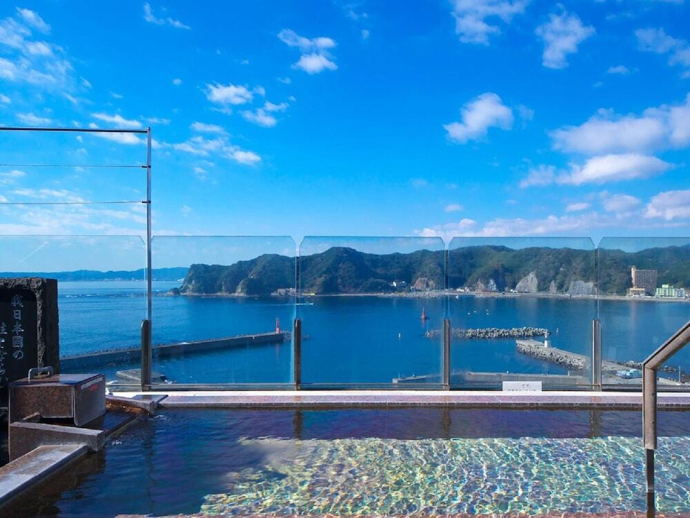 天空庭園風呂で絶景に包まれる3578616