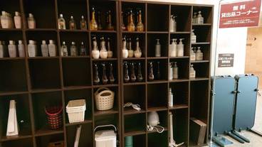 内部エントランス / 2