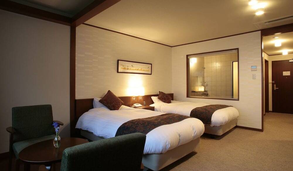 スタンダードツイン / 2